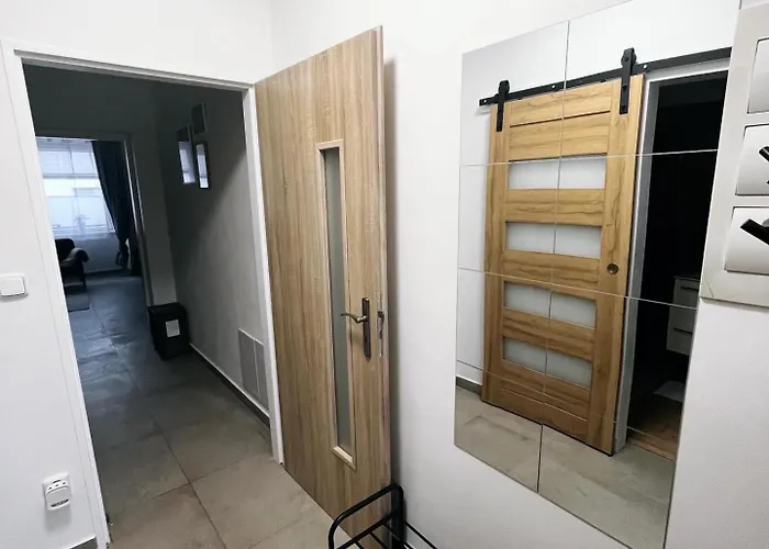 Fara No71 2 公寓 *